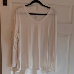 Athleta White V-Neck Long Sleeve Tee